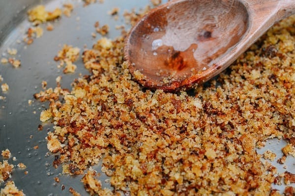 Spaghetti with Breadcrumbs & Anchovies, by bmeteor.aiodimecu.cf