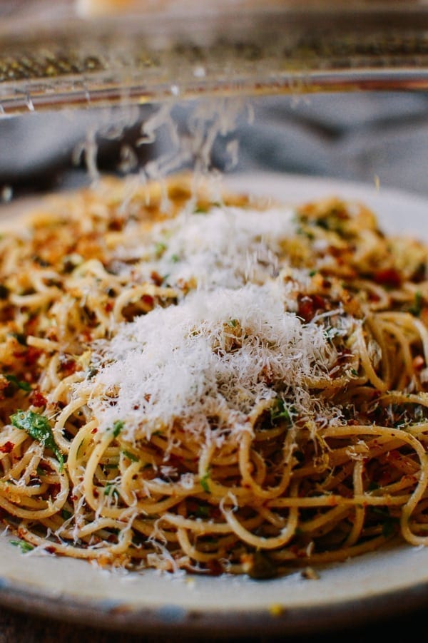 Spaghetti with Breadcrumbs & Anchovies, by bmeteor.aiodimecu.cf