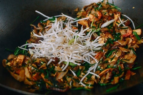 Char Kway Teow Malaysian Stir-fried Rice Noodles, by bmeteor.aiodimecu.cf