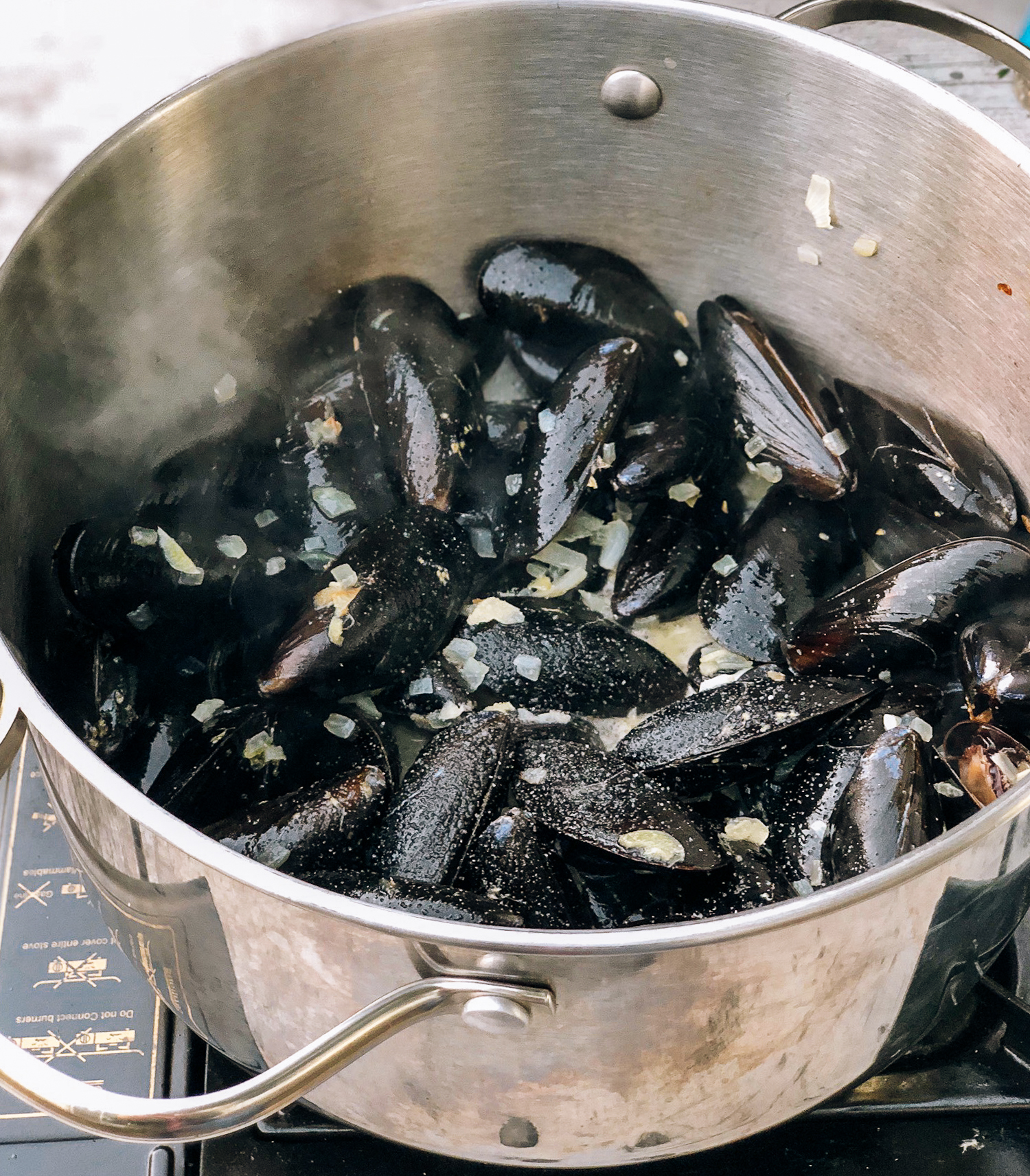 Steamed Mussels, by bmeteor.aiodimecu.cf