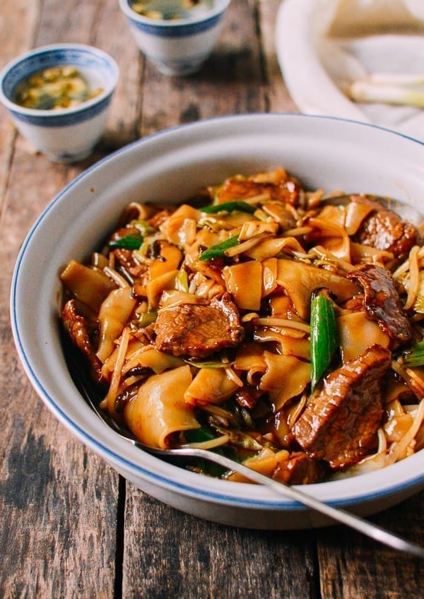 Saucy Beef Chow Ho Fun Noodles, by bmeteor.aiodimecu.cf