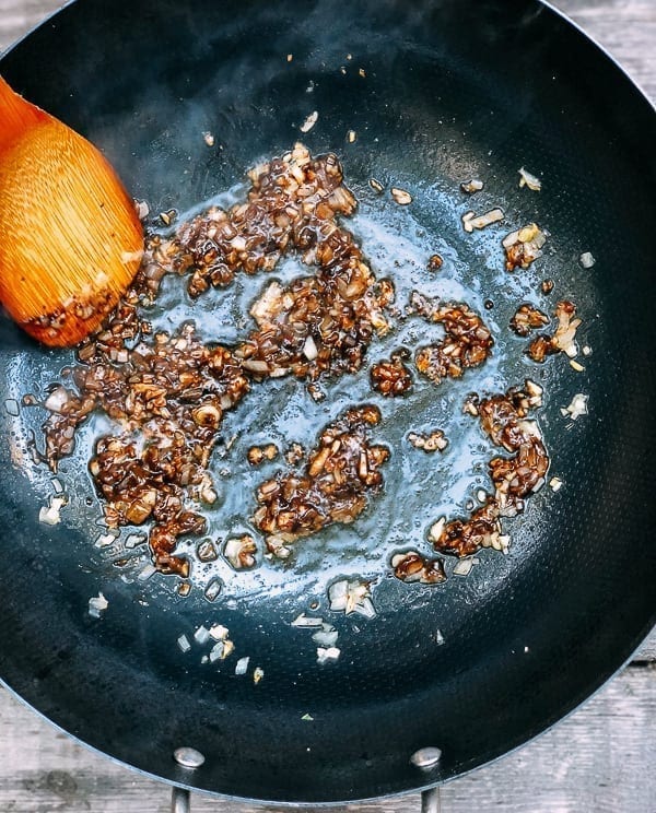 Cantonese-Style Periwinkle Snails in Black Bean Sauce, by bmeteor.aiodimecu.cf