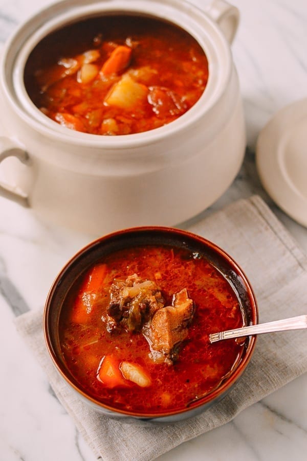 Shanghai-Style Red Vegetable Soup (罗宋汤 - Luo Song Tang), by bmeteor.aiodimecu.cf