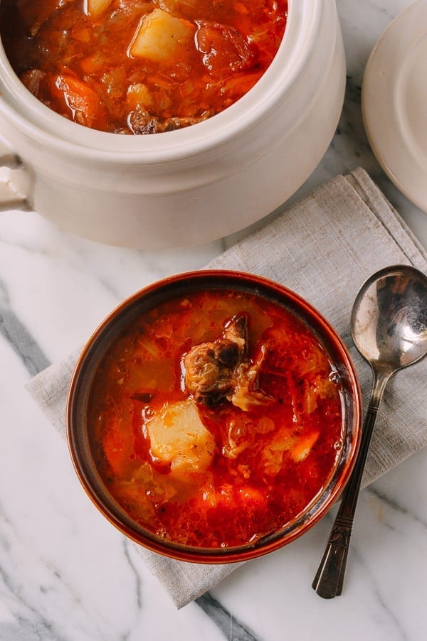 Shanghai-Style Red Vegetable Soup (罗宋汤 - Luo Song Tang), by bmeteor.aiodimecu.cf