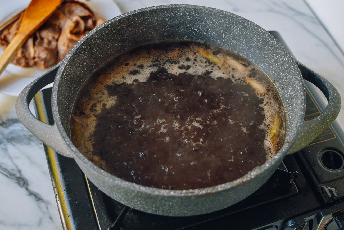 making sukiyaki