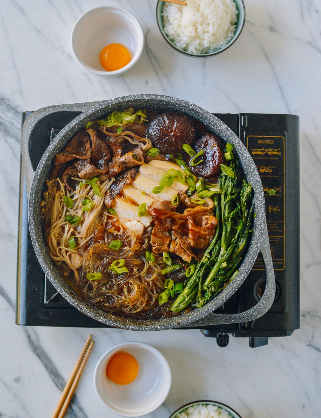 sukiyaki japanese hot pot