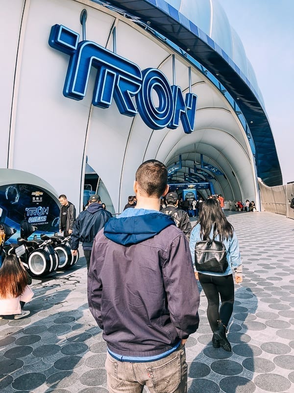 Shanghai Disneyland Tron by bmeteor.aiodimecu.cf