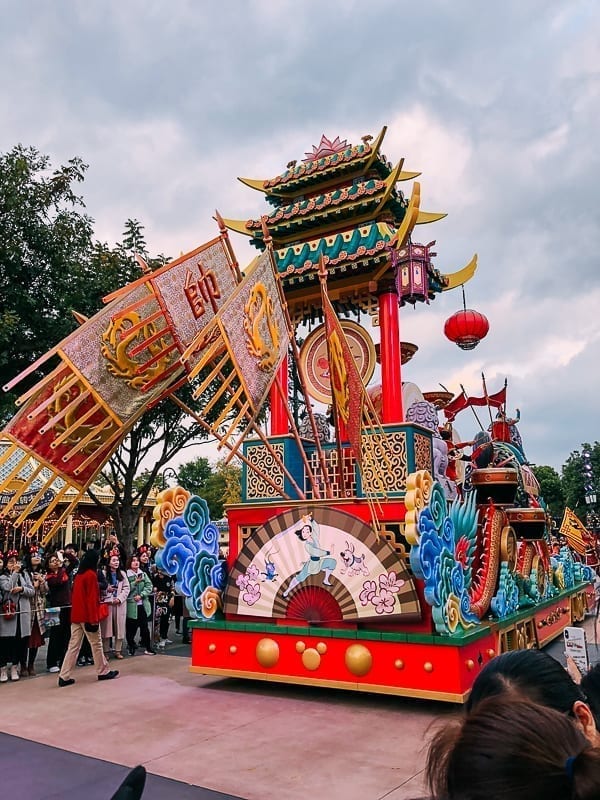 Disney Shanghai Parade by bmeteor.aiodimecu.cf