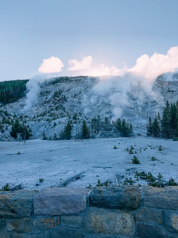Roaring Mountain, Yellowstone National Park, bmeteor.aiodimecu.cf