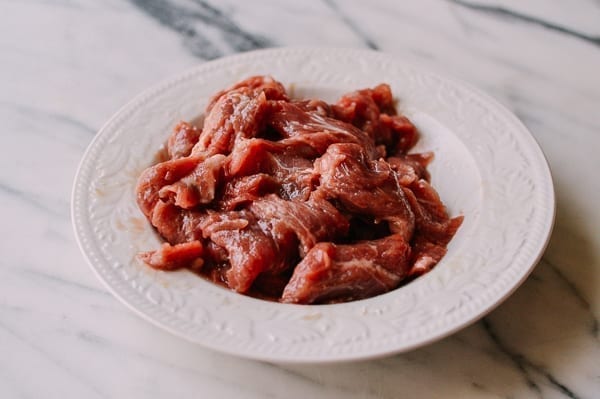 Marinating sliced beef, bmeteor.aiodimecu.cf