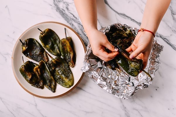 Peeling Charred Poblano Peppers, bmeteor.aiodimecu.cf