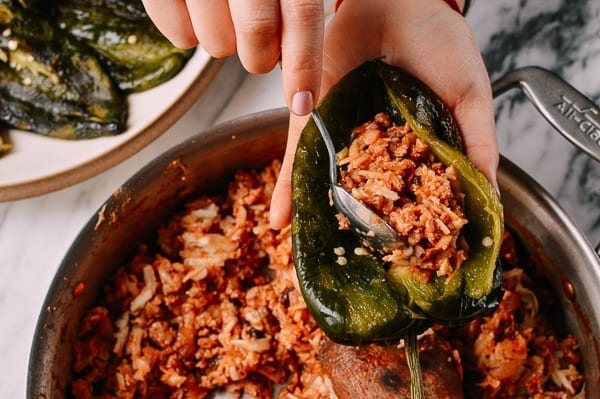 Stuffing Peppers for Chiles Rellenos, bmeteor.aiodimecu.cf
