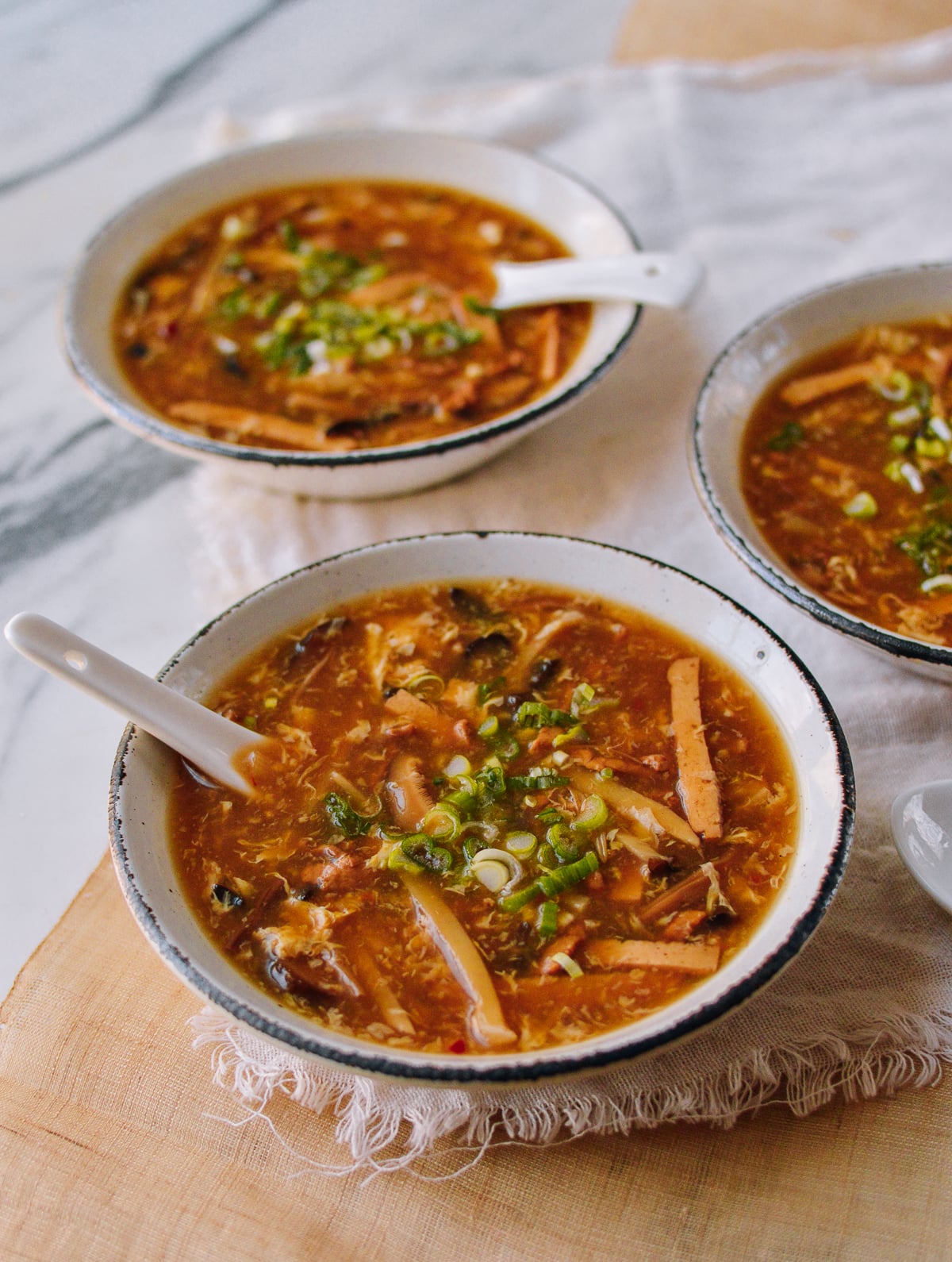 Serving Hot and Sour Soup, bmeteor.aiodimecu.cf