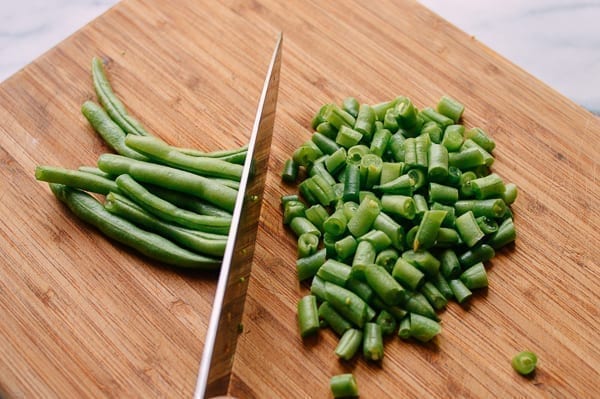 Chopping green beans, bmeteor.aiodimecu.cf