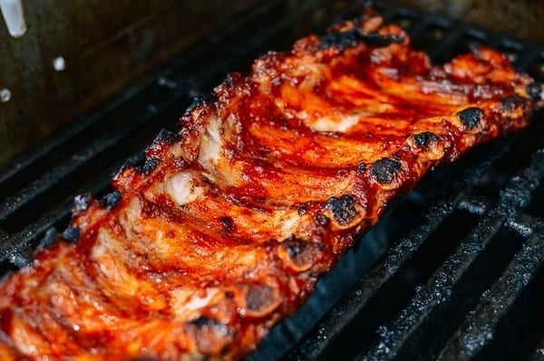 Grilling BBQ ribs, bmeteor.aiodimecu.cf