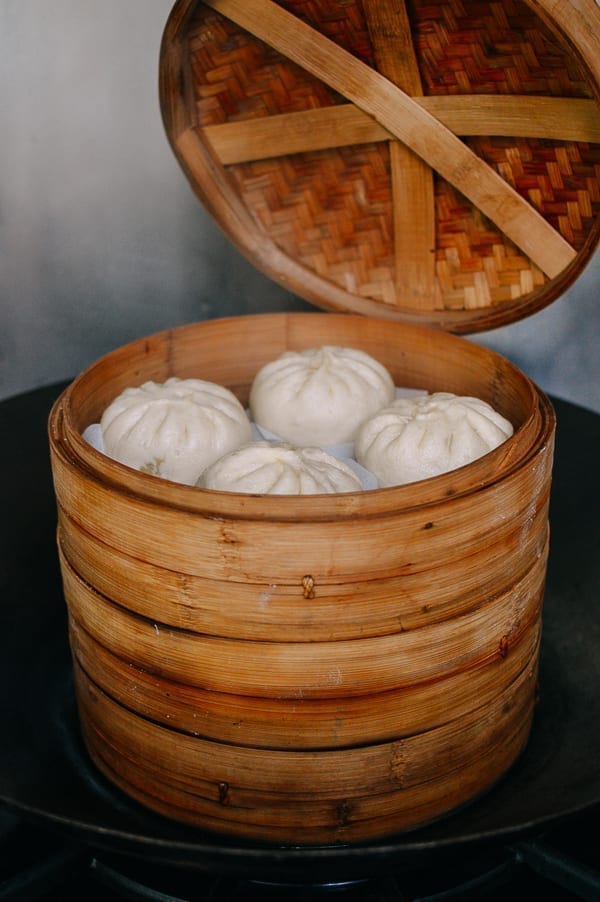 Chinese buns in bamboo steamer, bmeteor.aiodimecu.cf
