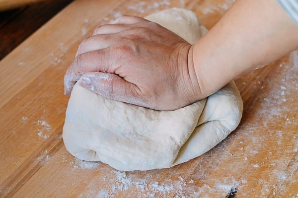 Kneading dough, bmeteor.aiodimecu.cf