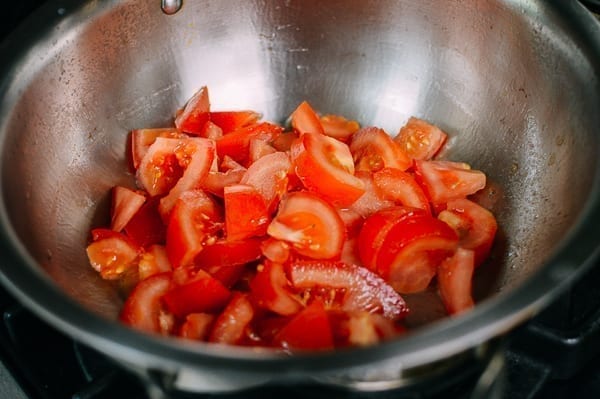 Tomatoes in soup pot, bmeteor.aiodimecu.cf