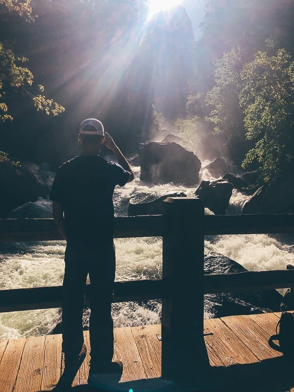 Bridge at trailhead for Mist Trail, bmeteor.aiodimecu.cf