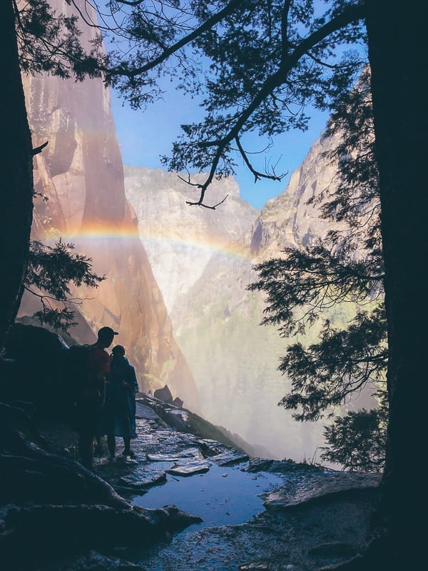 Rainbow along the Mist Trail, bmeteor.aiodimecu.cf