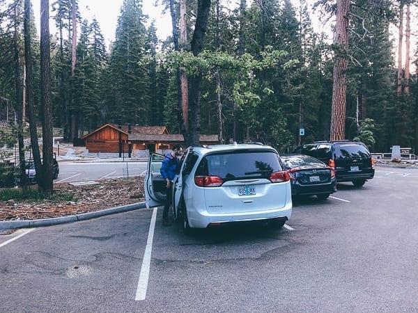 Mariposa Grove Parking Lot, bmeteor.aiodimecu.cf