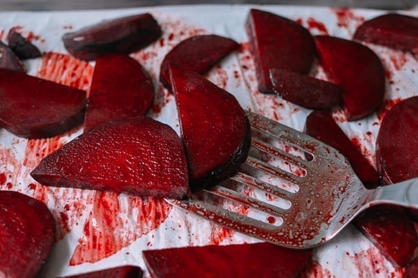 Flipping Beets on Baking Tray, bmeteor.aiodimecu.cf