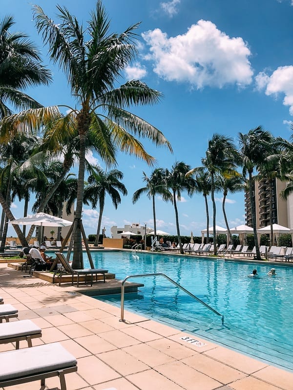Four Seasons Miami Pool, bmeteor.aiodimecu.cf
