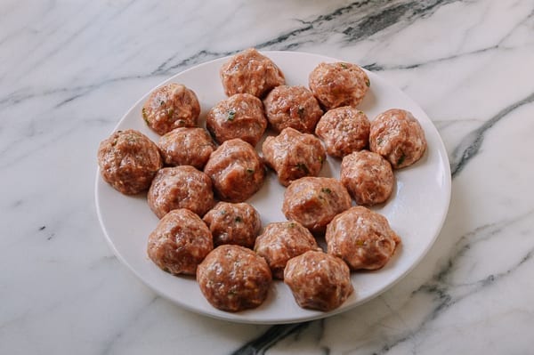 Chinese meatballs made for soup, bmeteor.aiodimecu.cf