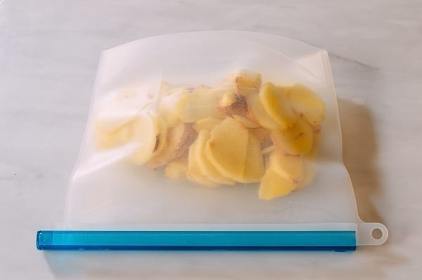 Sliced ginger in freezer bag, bmeteor.aiodimecu.cf
