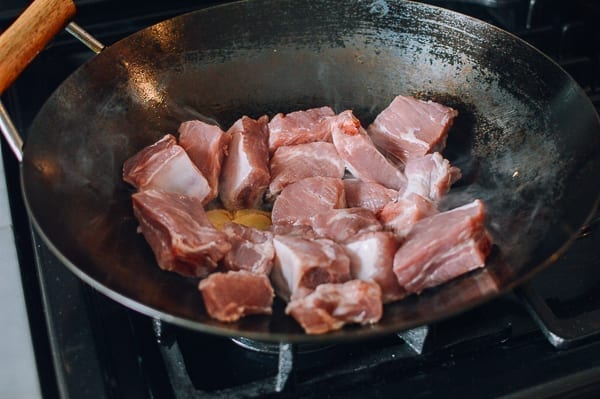 Searing pork ribs in the wok, bmeteor.aiodimecu.cf