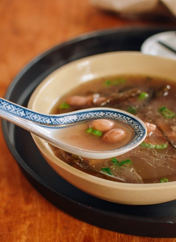 Chicken Feet Soup with Peanuts and Seaweed, bmeteor.aiodimecu.cf