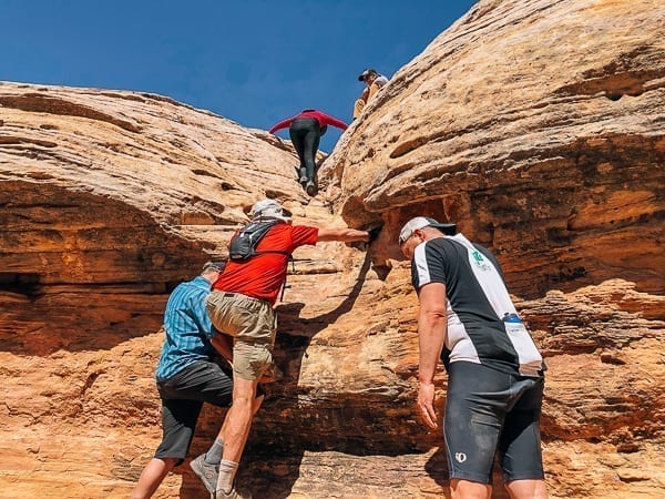 Climbing out of Holeman Slot canyon - Canyonlands National Park by bmeteor.aiodimecu.cf