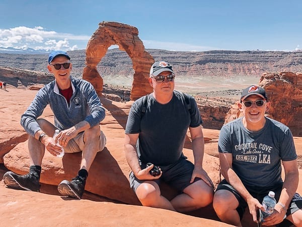 Arches National Park - delicate arch group photo by bmeteor.aiodimecu.cf
