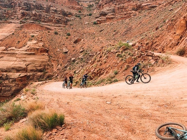 Biking in Canyonlands National Park, bmeteor.aiodimecu.cf