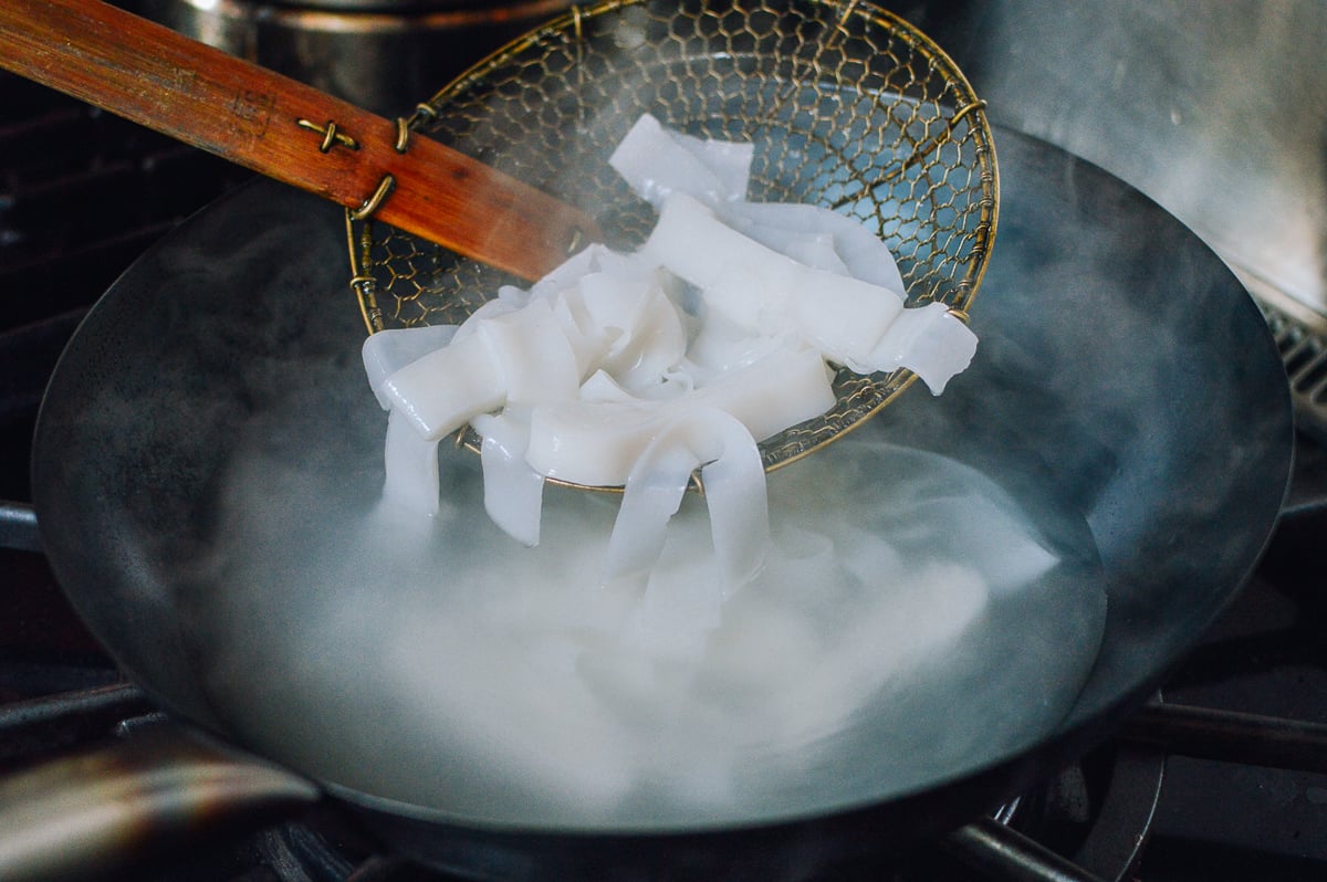 Blanched rice noodles, bmeteor.aiodimecu.cf