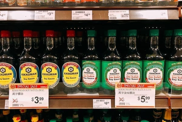 Kikkoman soy sauce on store shelf, bmeteor.aiodimecu.cf