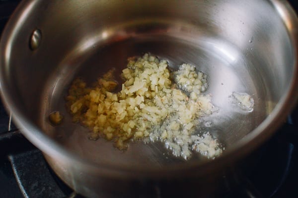 Ginger cooking in oil, bmeteor.aiodimecu.cf