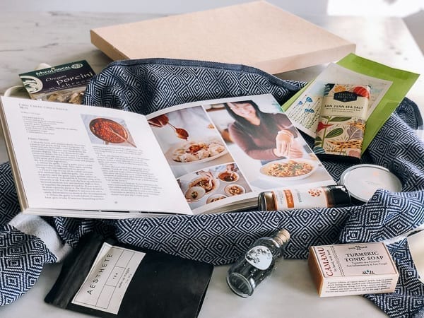 Family Cookbook Gift Box, bmeteor.aiodimecu.cf