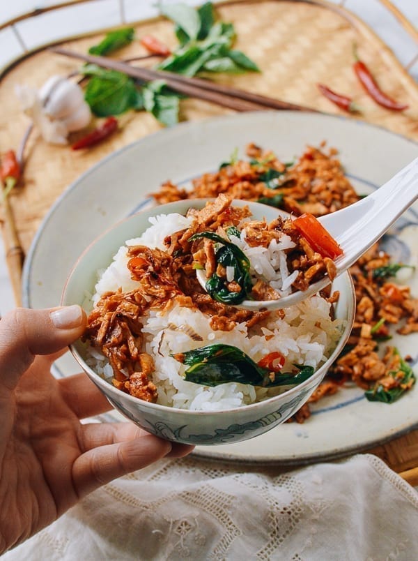 Vegan Thai Basil Chicken, bmeteor.aiodimecu.cf