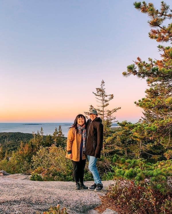 Kaitlin and Niki hiking in Maine, bmeteor.aiodimecu.cf