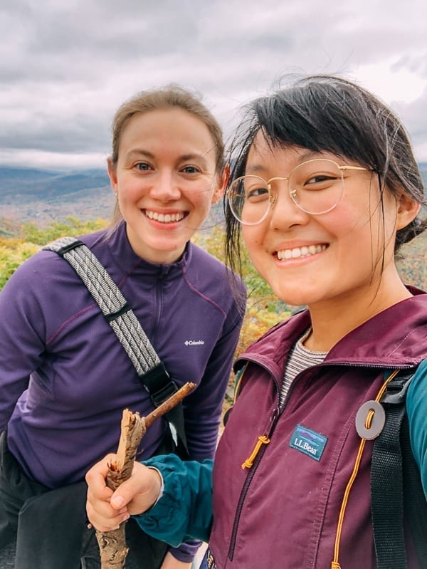 Kaitlin and Niki, bmeteor.aiodimecu.cf