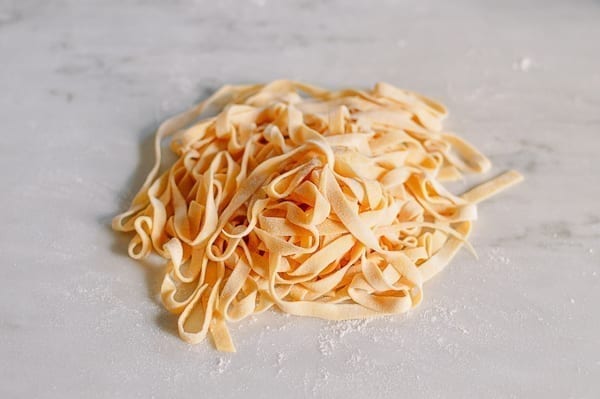Wide egg noodles, bmeteor.aiodimecu.cf