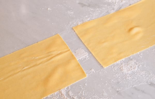 Cutting dough in half, bmeteor.aiodimecu.cf