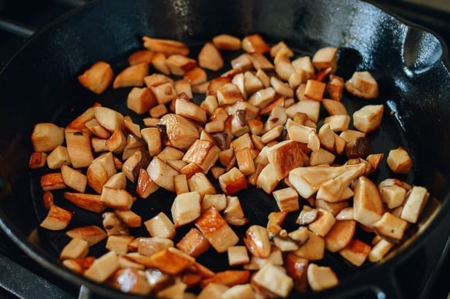 Caramelizing king oyster mushrooms, bmeteor.aiodimecu.cf