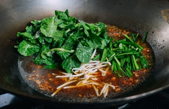 Adding pea tips to soup, bmeteor.aiodimecu.cf