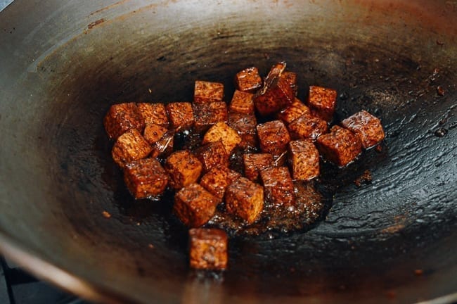 Reduced sauce coating tofu, bmeteor.aiodimecu.cf