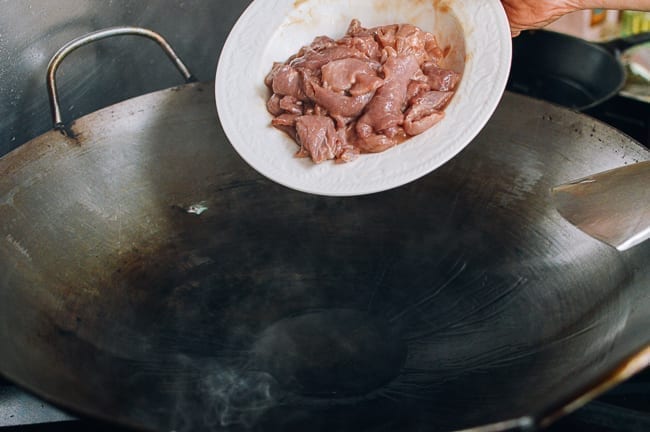 Adding pork to wok, bmeteor.aiodimecu.cf