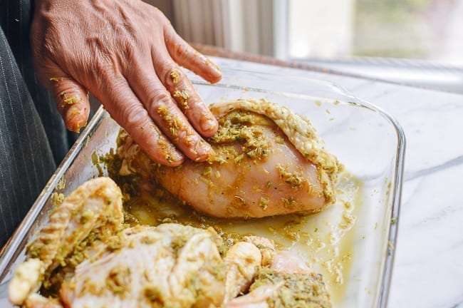 Rubbing marinade into chicken pieces, bmeteor.aiodimecu.cf