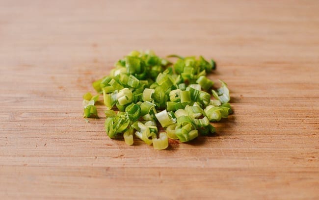 Chopped scallions, bmeteor.aiodimecu.cf