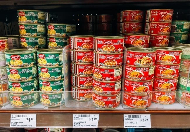 Different types of Thai curry paste on shelf, bmeteor.aiodimecu.cf